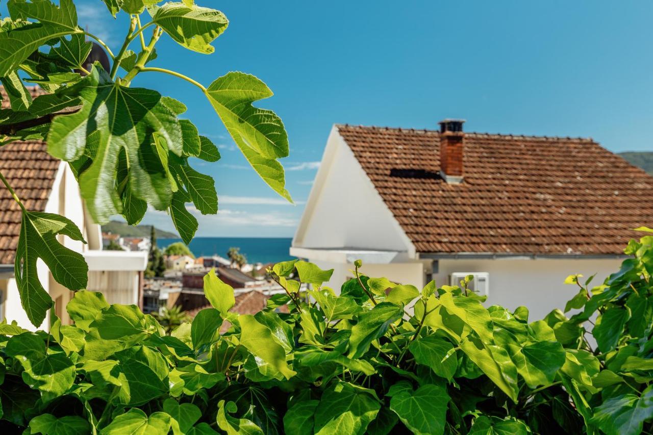 Green Garden Apartments Херцег-Нови Экстерьер фото